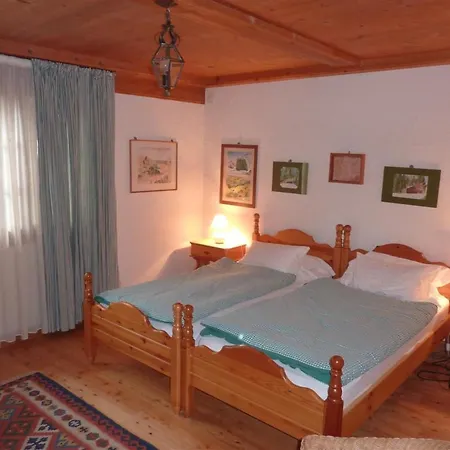 Drive - Nr- 3 By Interhome Apartment Gstaad